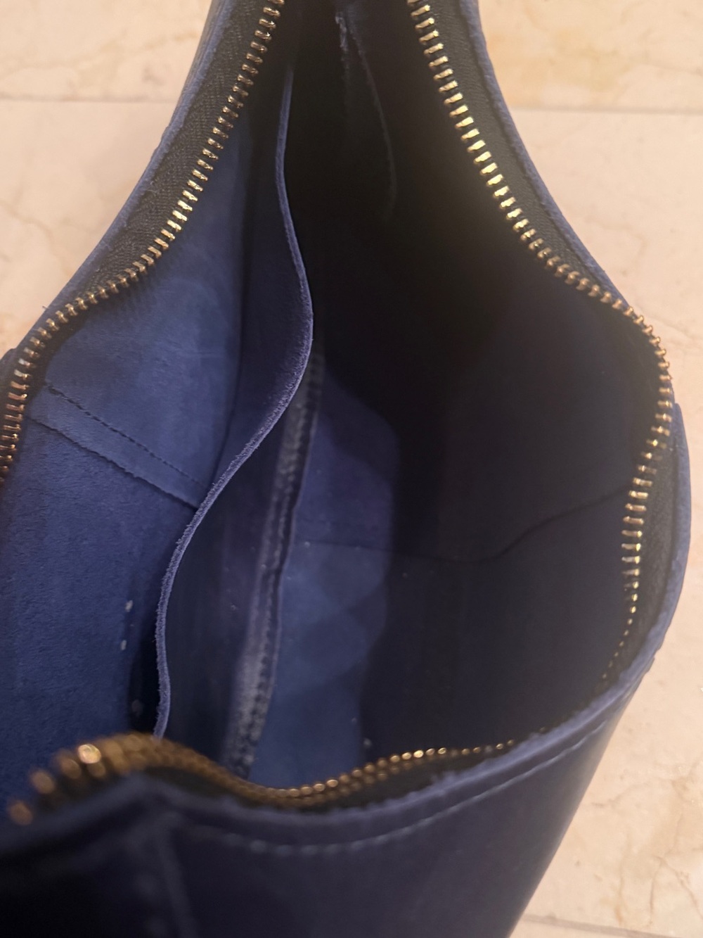 Portland Leather Classic Nora in Cowboy Blue! Only used for two weeks! - Picture 5 of 6